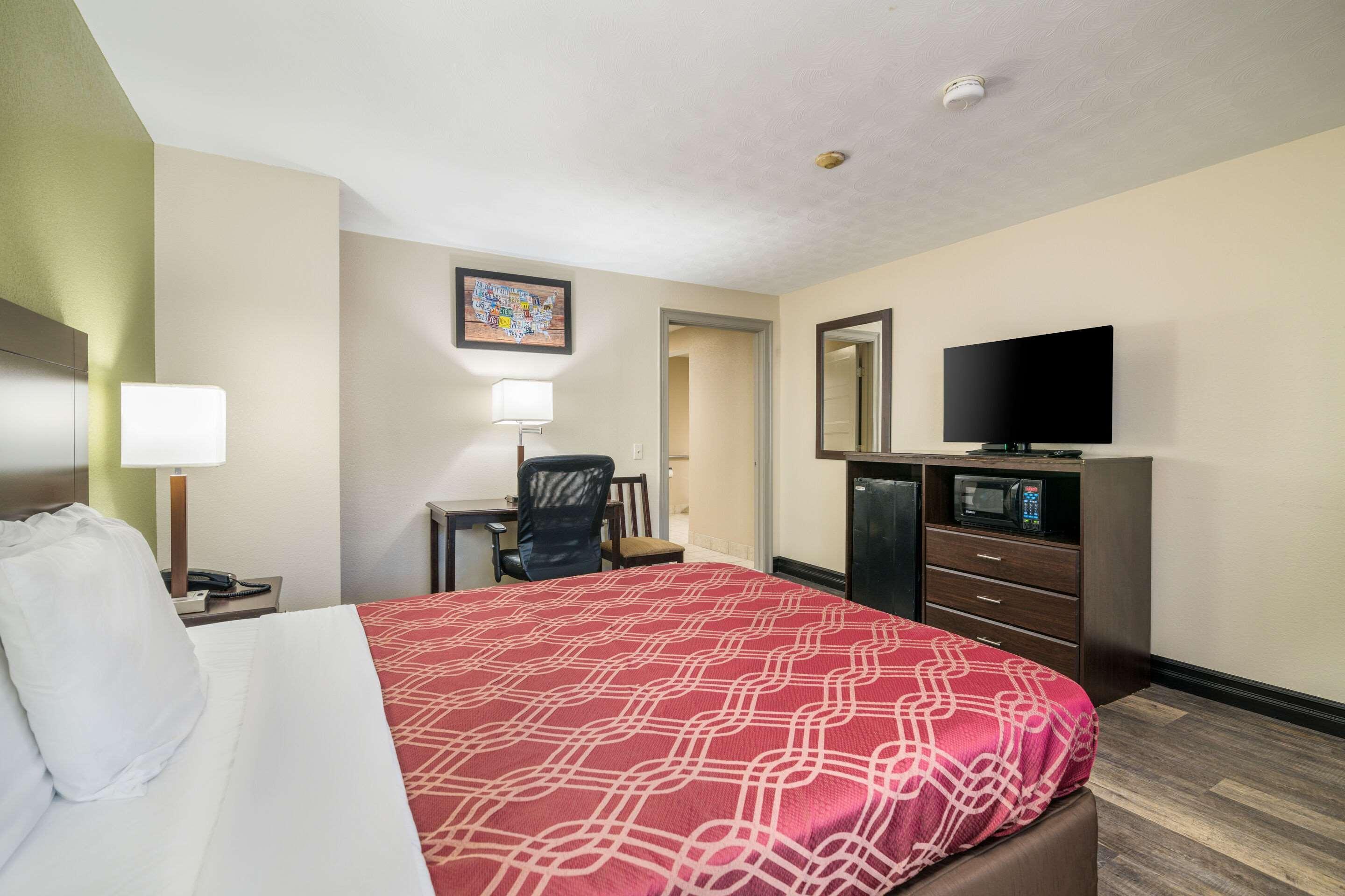 Econo Lodge Boston-Молден Екстер'єр фото