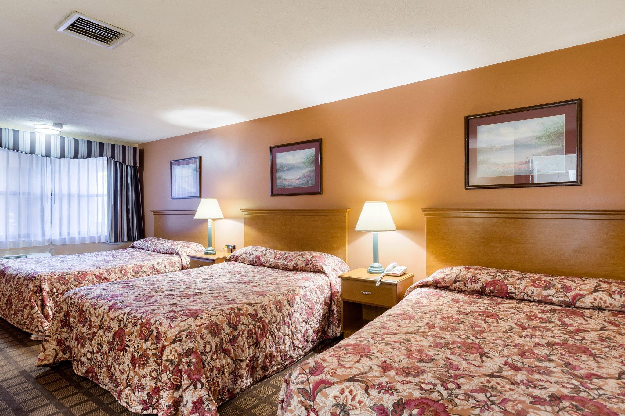 Econo Lodge Boston-Молден Екстер'єр фото