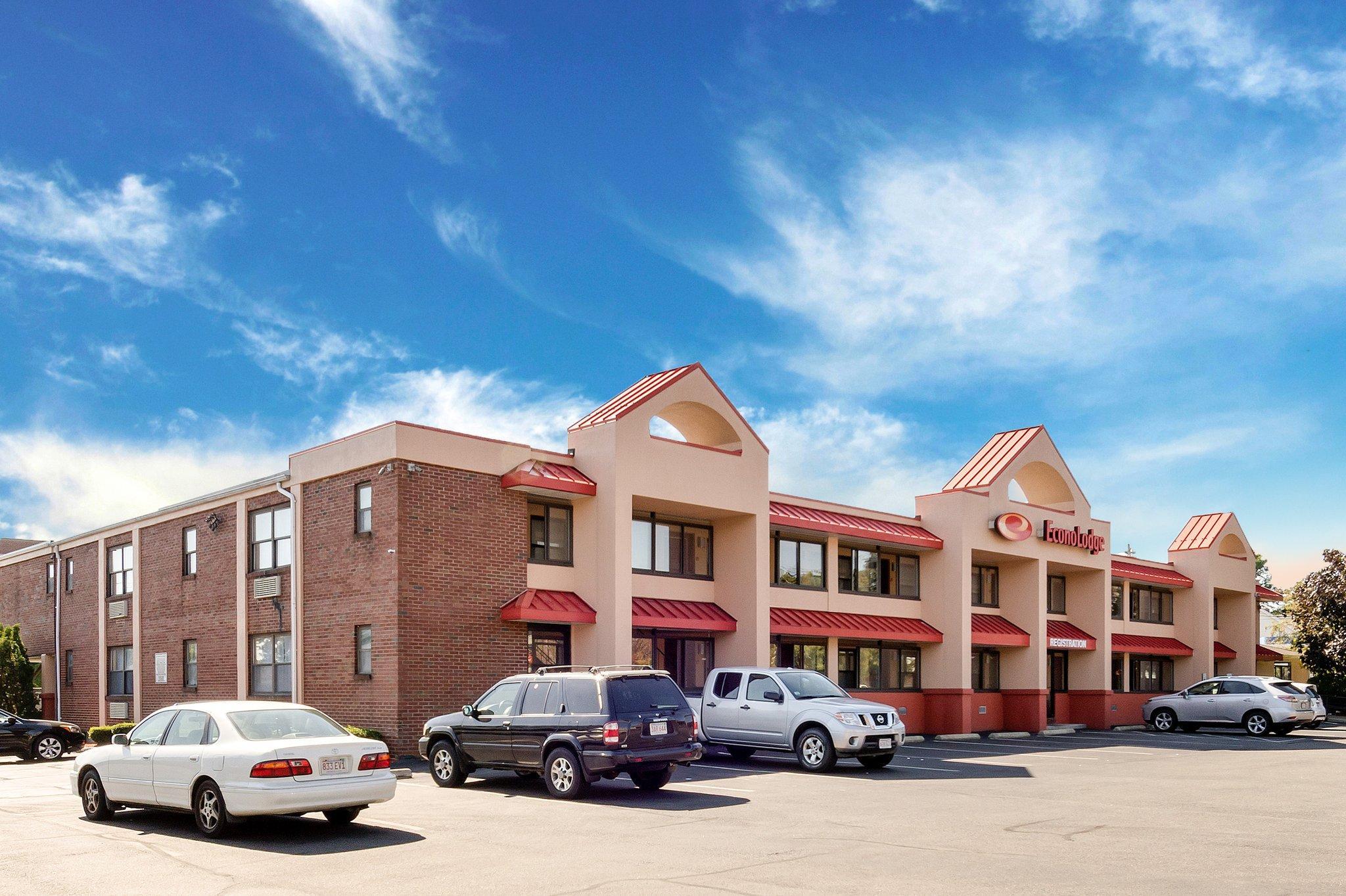 Econo Lodge Boston-Молден Екстер'єр фото
