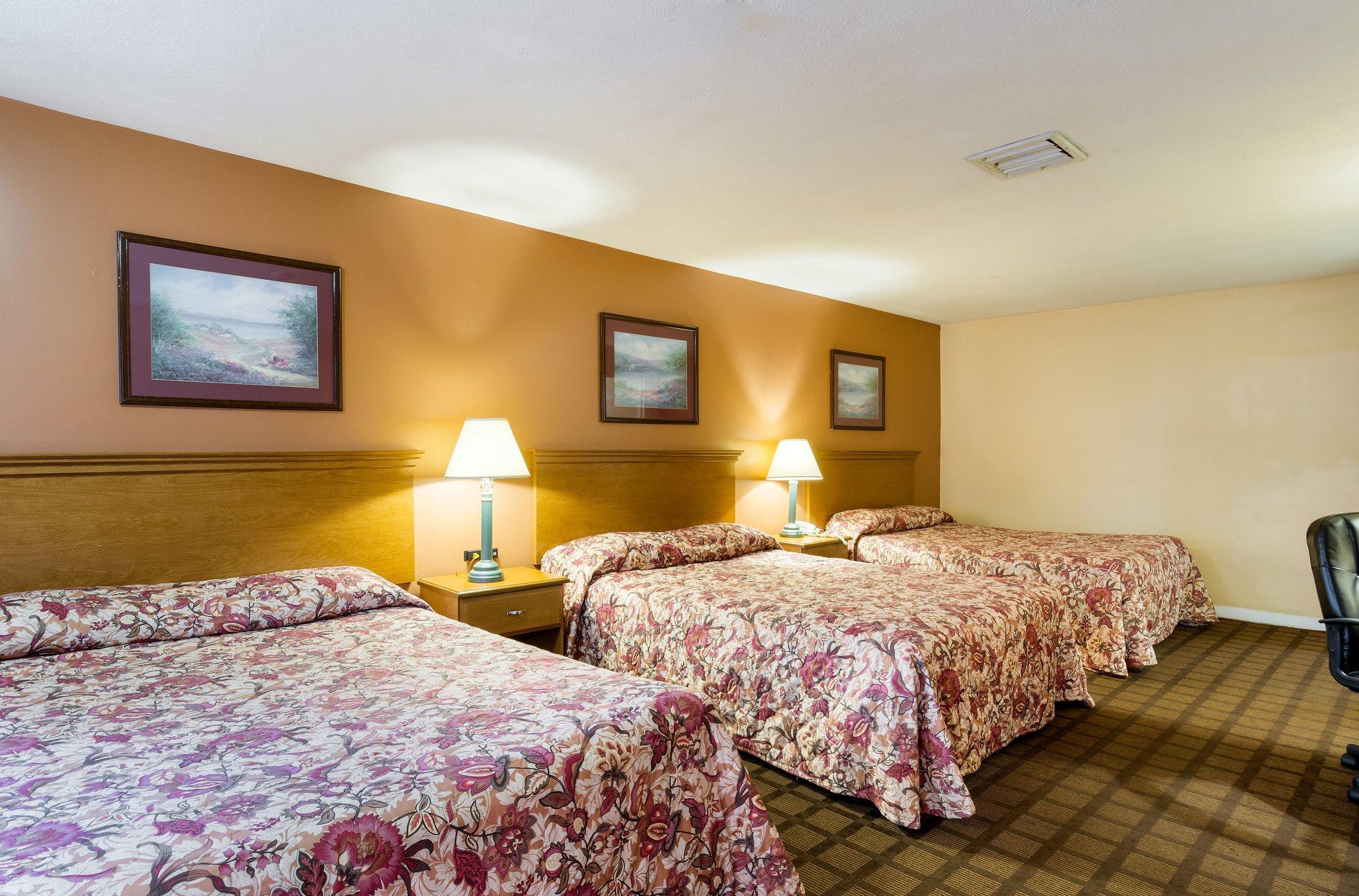 Econo Lodge Boston-Молден Екстер'єр фото