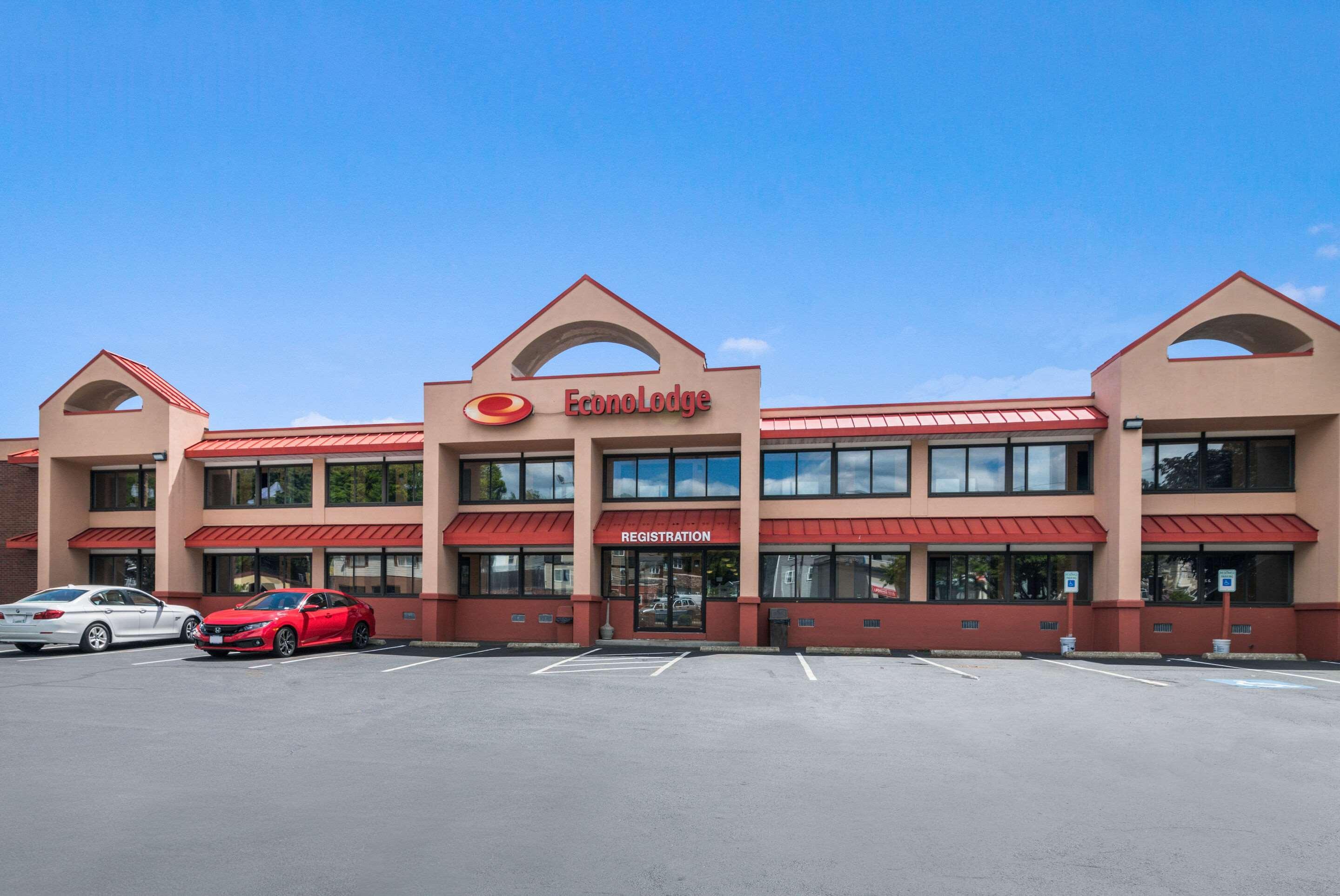 Econo Lodge Boston-Молден Екстер'єр фото